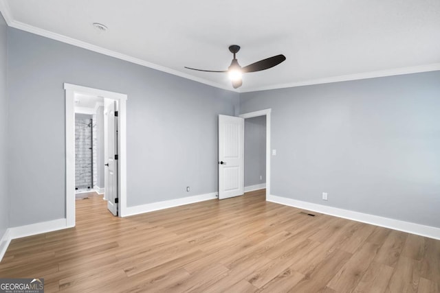 unfurnished bedroom with light hardwood / wood-style flooring, ornamental molding, and ceiling fan