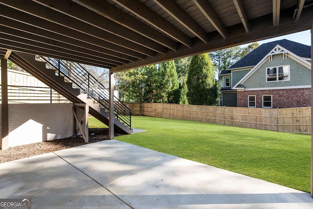 view of yard with a patio