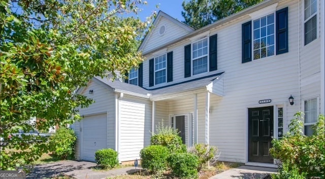 view of front of property featuring a garage