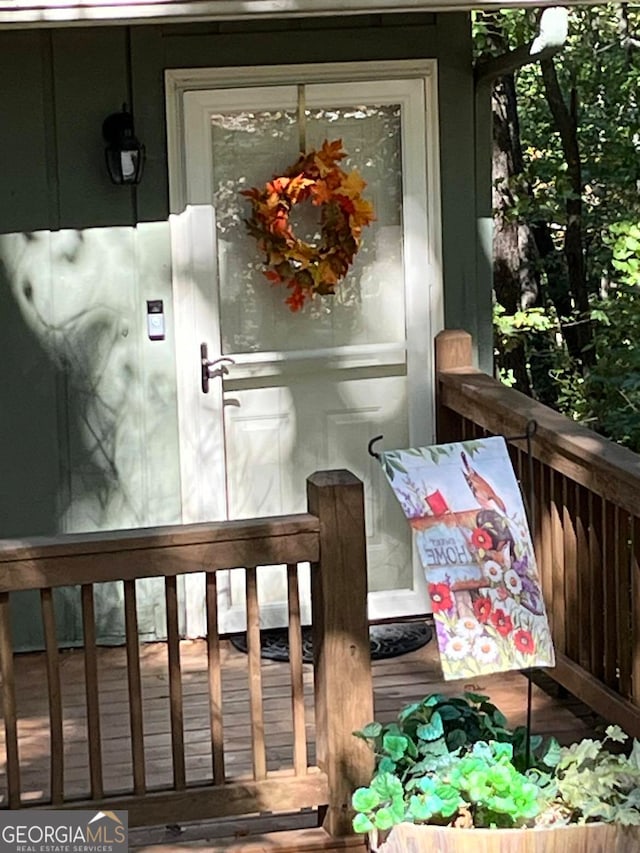 view of doorway to property