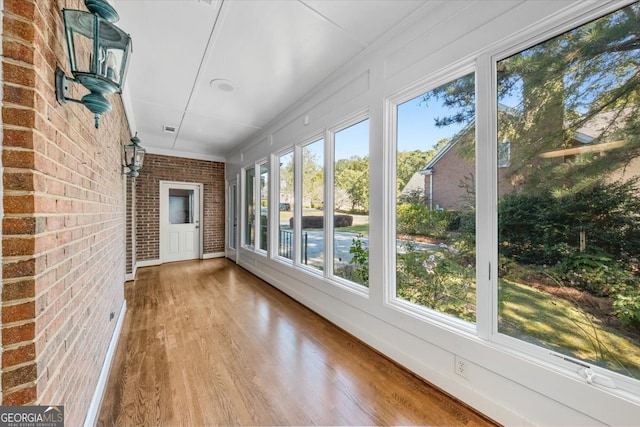 view of unfurnished sunroom