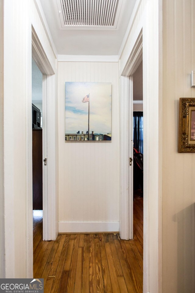 5605 Ga Highway 121, Blackshear, GA 31516 - hall featuring wood finished floors and baseboards