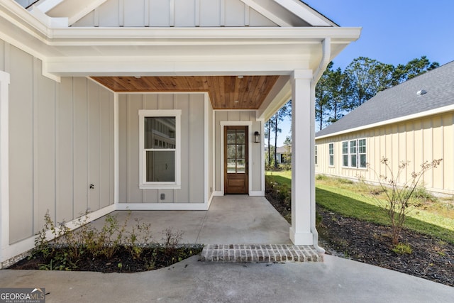 view of doorway to property