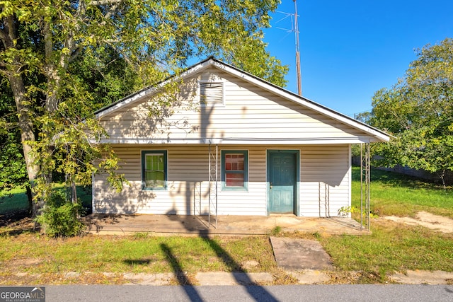 view of front of home featuring covered porch