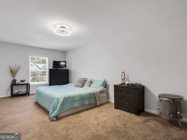 bedroom with carpet flooring