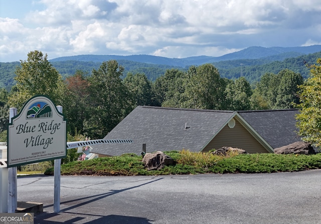 property view of mountains