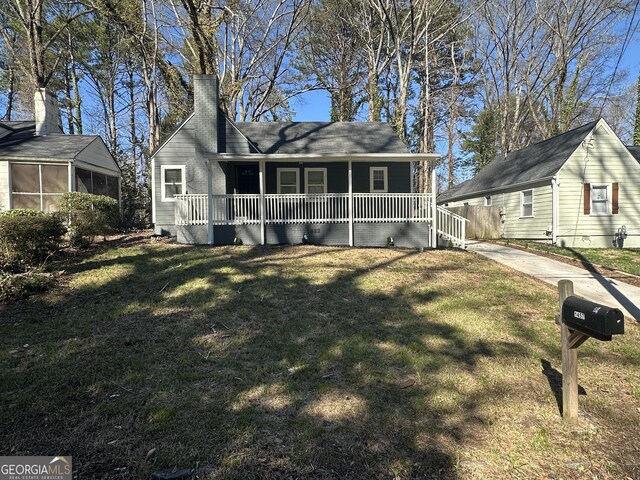 view of front of house featuring a porch