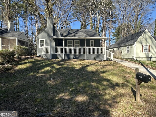 view of front of property