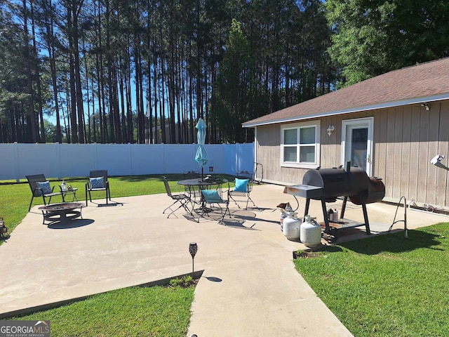 view of patio featuring grilling area