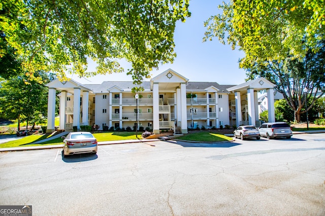 view of building exterior