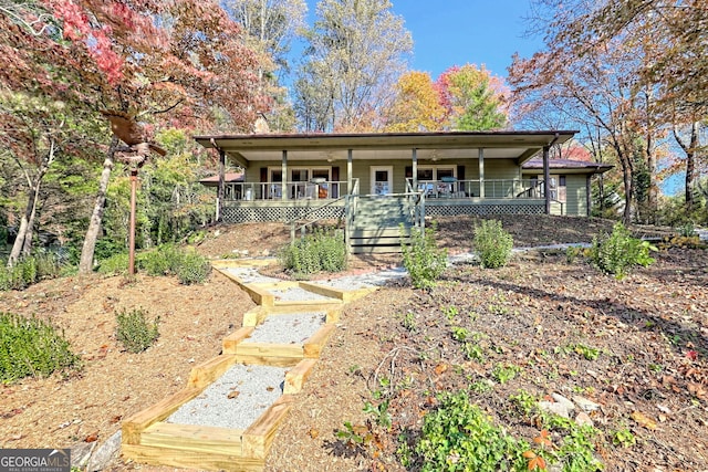 view of front facade with a porch