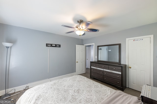 bedroom featuring ceiling fan