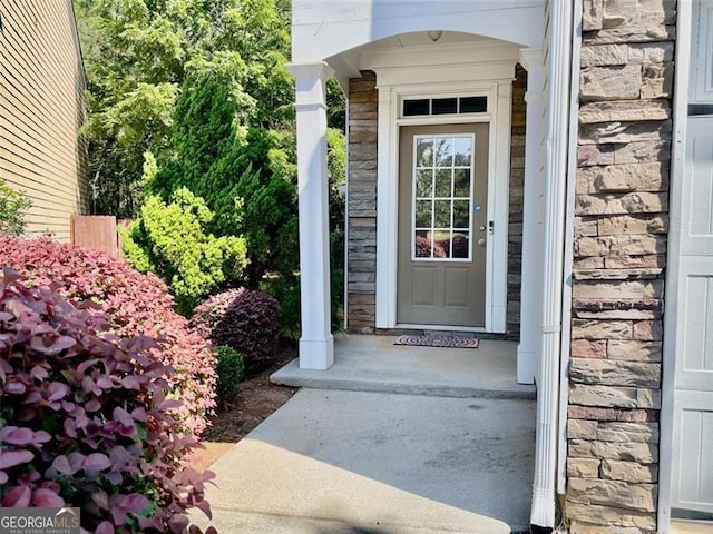 view of entrance to property