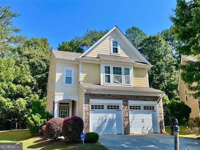 view of front of house featuring a garage