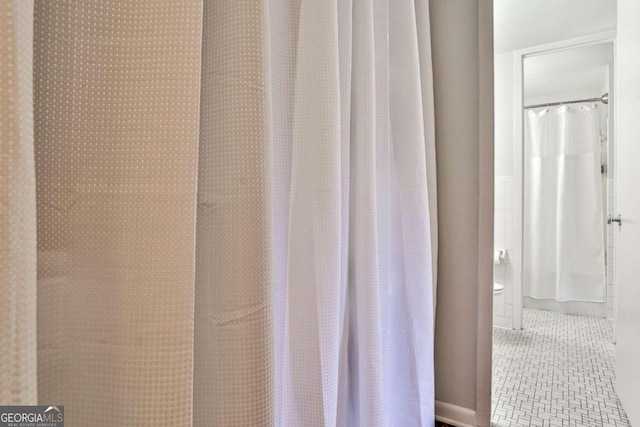 details featuring curtained shower