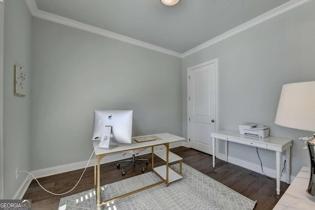 office area featuring wood finished floors, crown molding, and baseboards