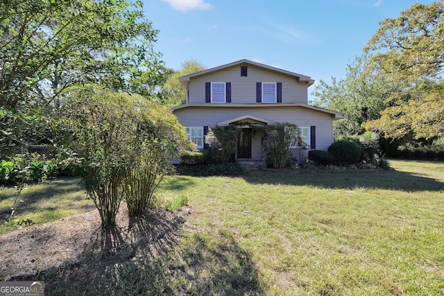 view of front of house featuring a front yard