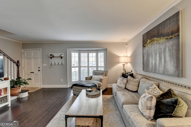 living room with crown molding and hardwood / wood-style floors