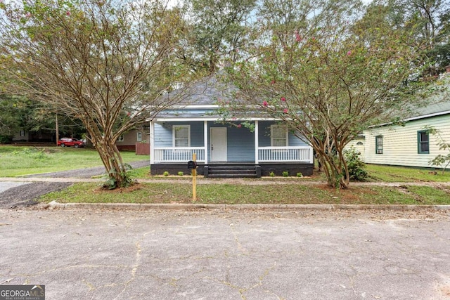 view of front of property with covered porch