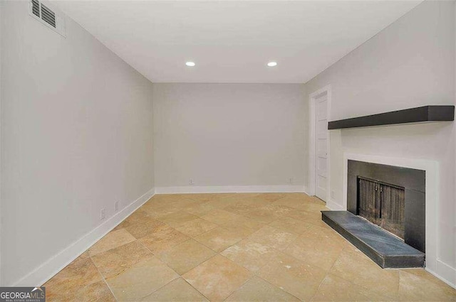 view of unfurnished living room