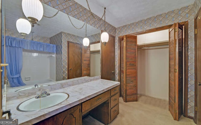 bathroom with vanity