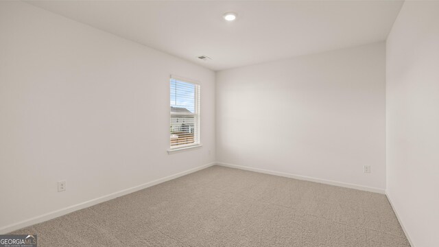 empty room featuring carpet
