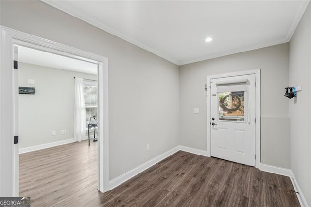 entryway with dark wood-type flooring and baseboards