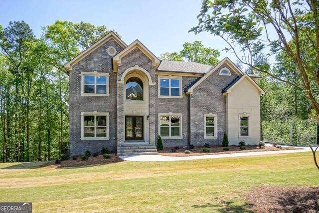 view of front of house featuring a front yard