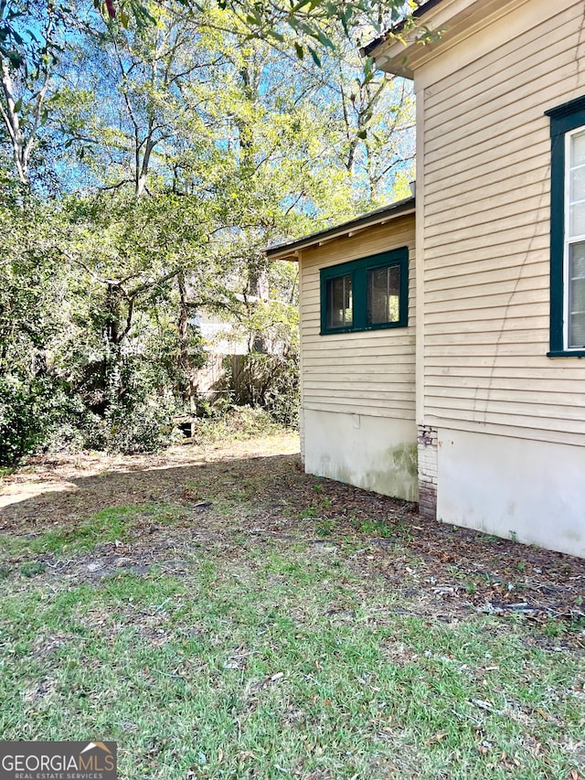 view of side of property