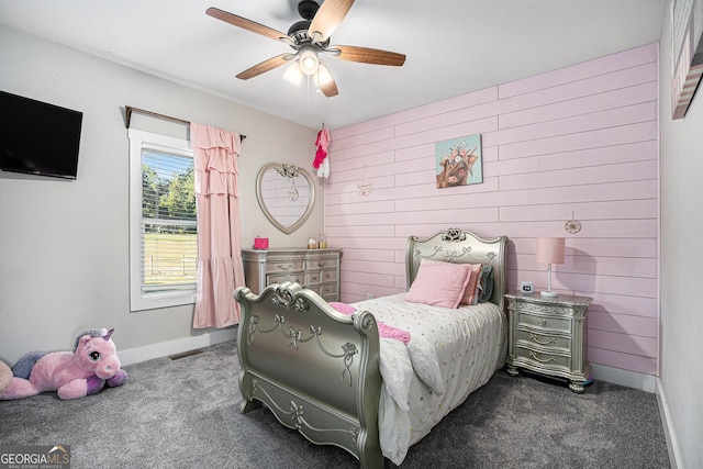 bedroom featuring carpet floors and ceiling fan