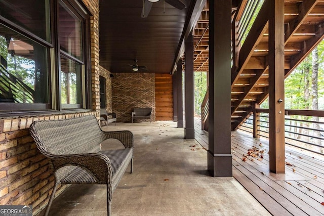 view of patio featuring ceiling fan