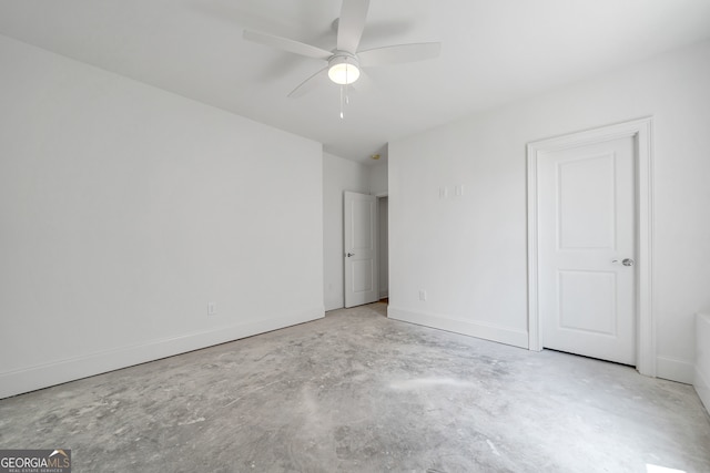 unfurnished bedroom with ceiling fan