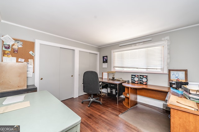 office space featuring crown molding and dark hardwood / wood-style floors