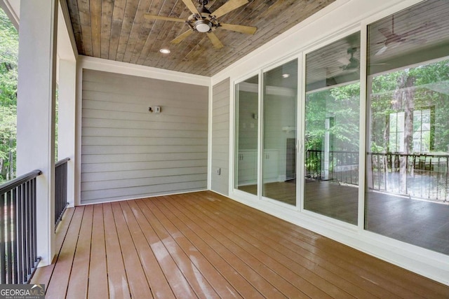 deck featuring ceiling fan