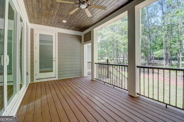 deck with ceiling fan