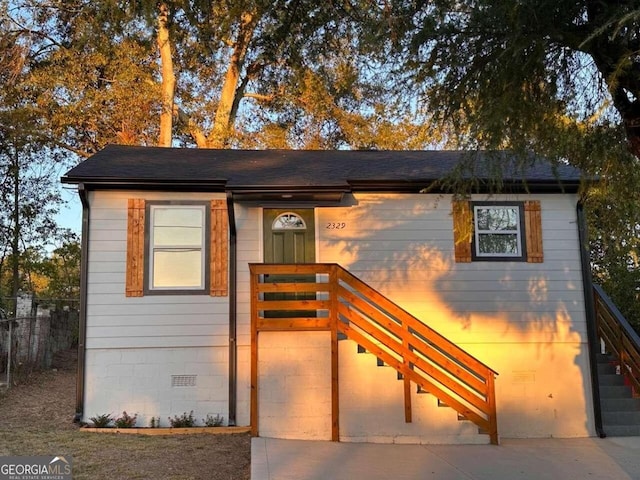 view of front of home