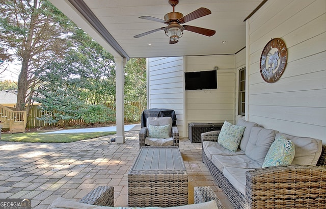 view of patio / terrace with outdoor lounge area and ceiling fan