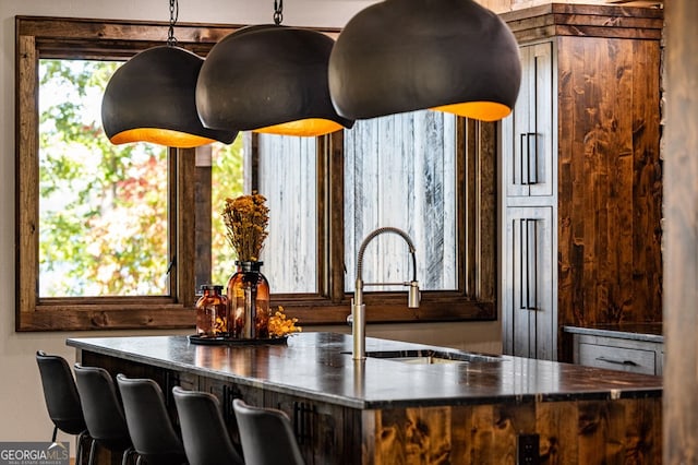 kitchen featuring sink