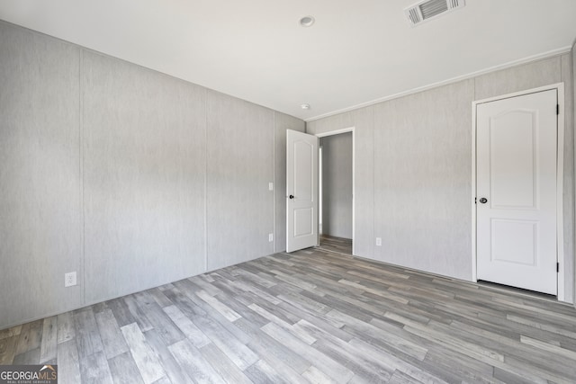 empty room featuring light wood-type flooring