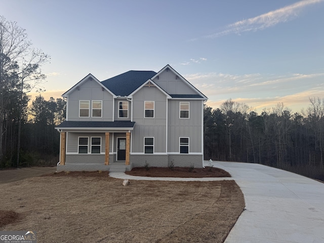 view of front of property with a porch