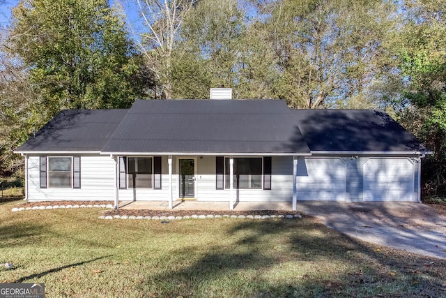 view of front of home featuring a front yard and a porch