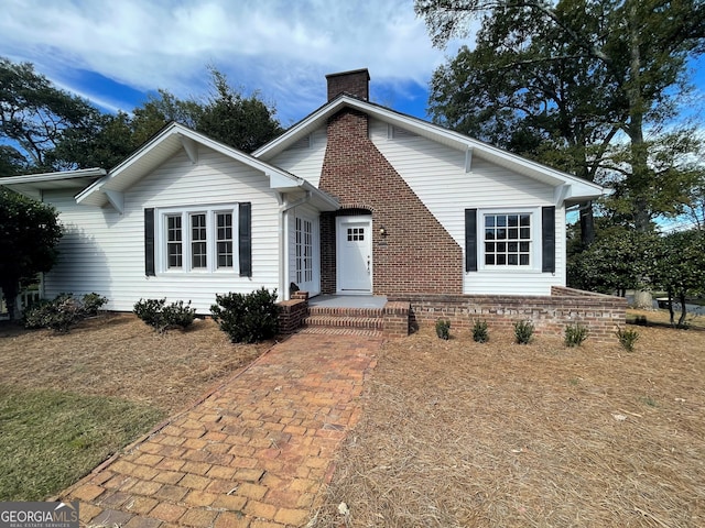 view of front of property