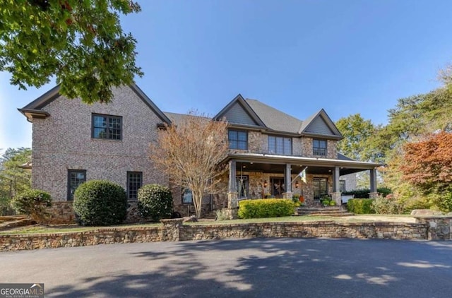 craftsman house with a porch