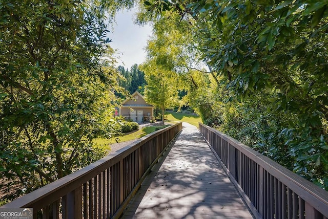 view of property's community featuring a garage