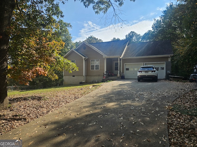 view of front facade with a garage