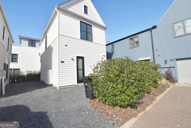 view of front of home featuring a garage