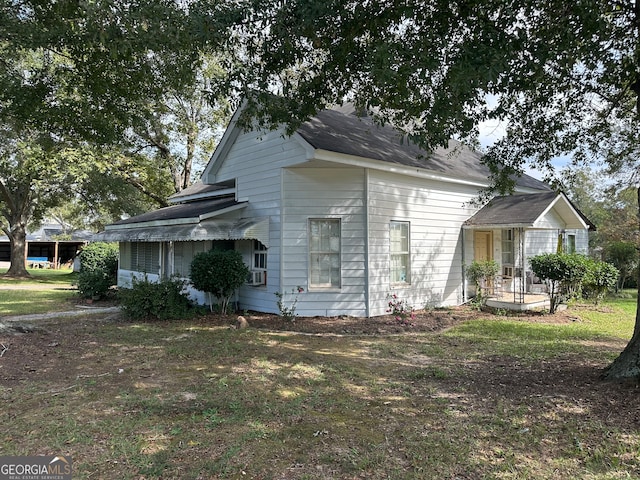 view of side of home