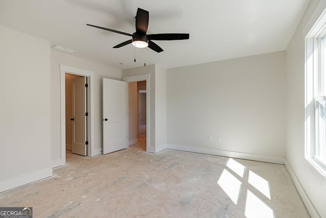 unfurnished bedroom with ceiling fan