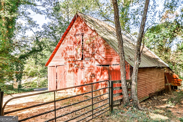 view of outbuilding