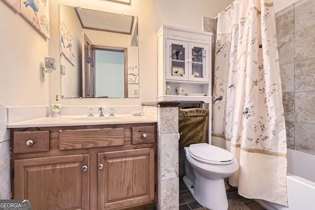 2582 Fairview Ln, Jonesboro, GA 30236 - bathroom with toilet, vanity, and shower / bath combo